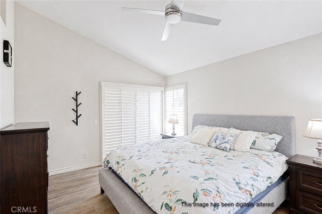 1582 Woodlands
