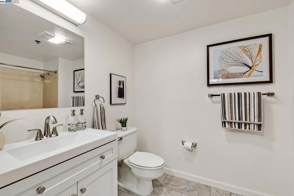 CHINA TOWN - Residential