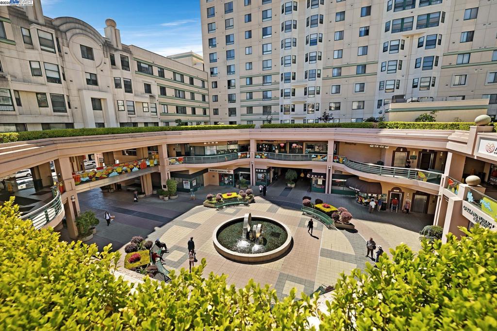 CHINA TOWN - Residential