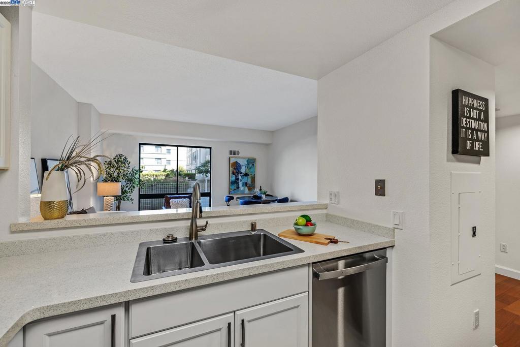 CHINA TOWN - Residential