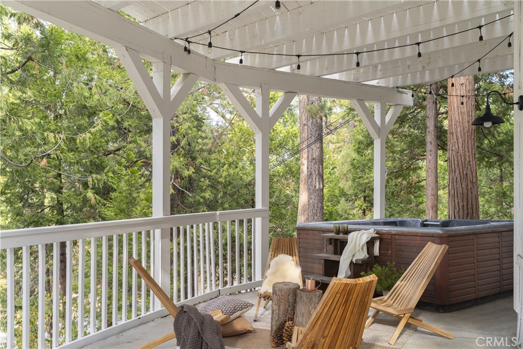 Arrowhead Woods (AWHW) - Residential