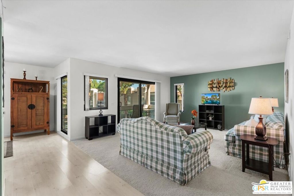 Canyon Shores - Residential