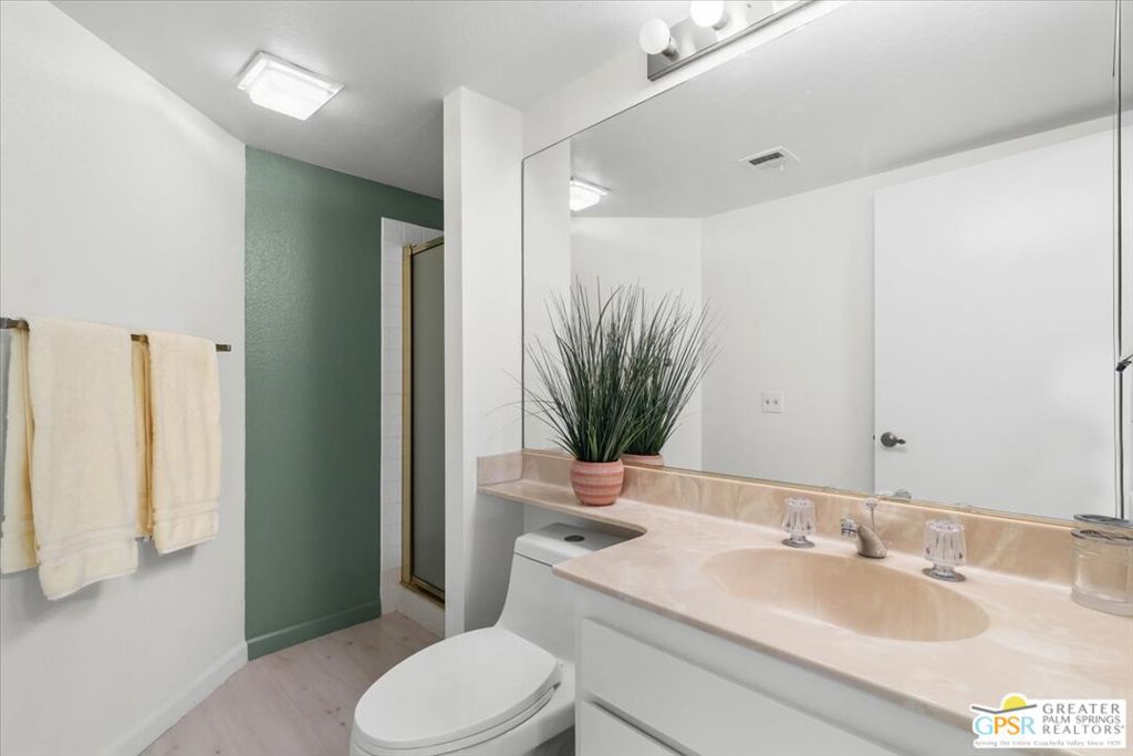 Canyon Shores - Residential