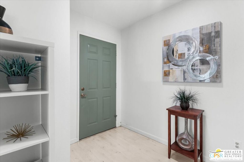 Canyon Shores - Residential