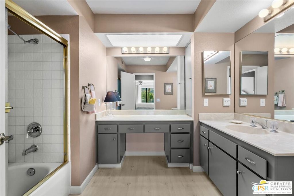 Canyon Shores - Residential