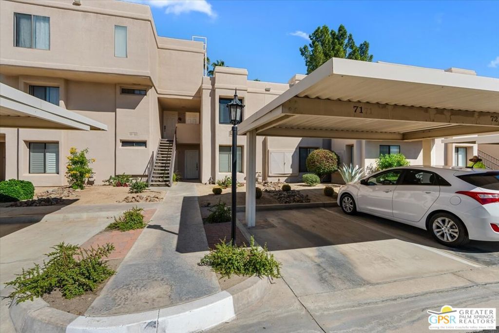 Canyon Shores - Residential