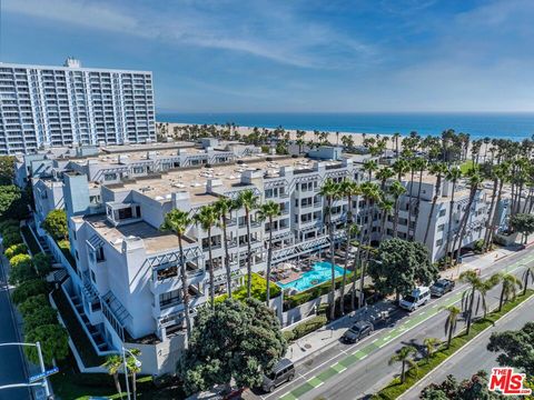 Photo of 140 Ocean Park Boulevard #628, Santa Monica, CA 90405 (MLS # 26639309)