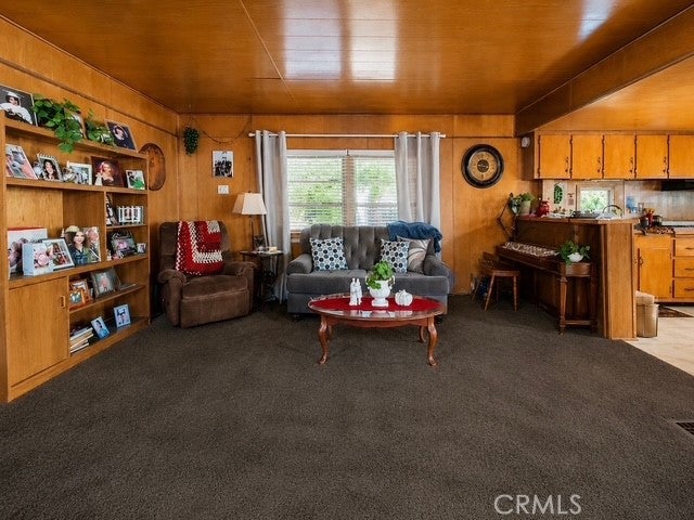 10965 Glenoaks Boulevard 132