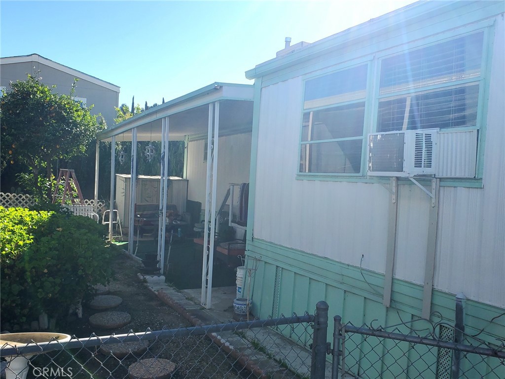 10965 Glenoaks Boulevard 132