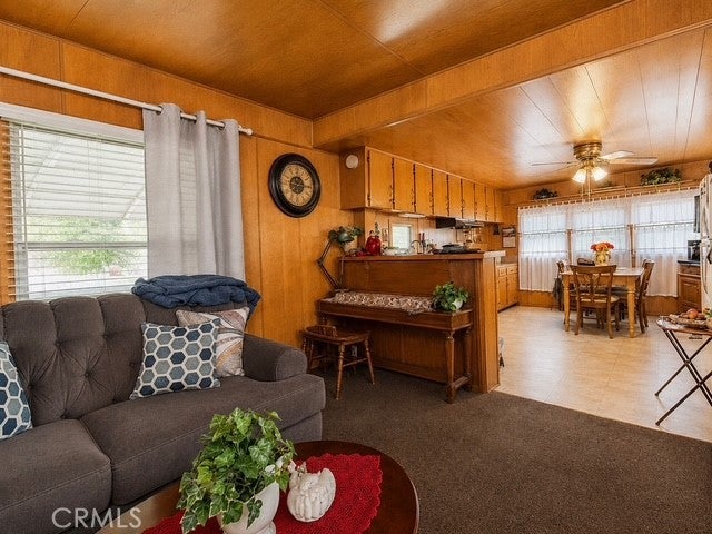 10965 Glenoaks Boulevard 132