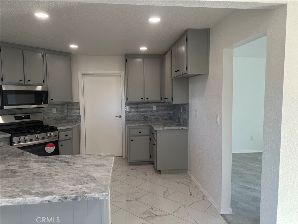 10352 Primrose Court