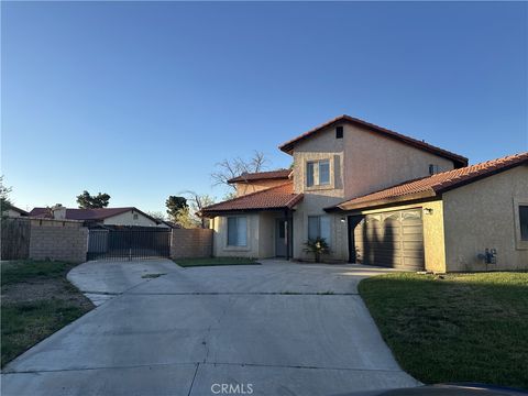 Photo of 10352 Primrose Court, Hesperia, CA 92345 (MLS # SR26002211)