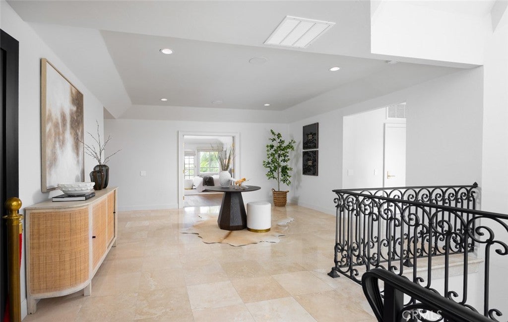 25732 Highplains Terrace, Laguna Hills CA 92653 - Photo 31