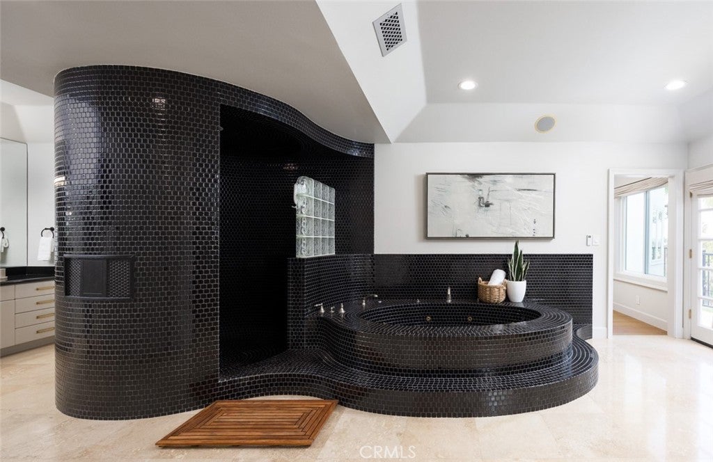 25732 Highplains Terrace, Laguna Hills CA 92653 - Photo 42