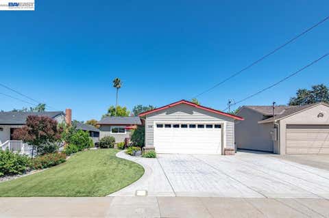 Photo of 346 Amador Ct CT, Pleasanton, CA 94566 (MLS # 41144167)
