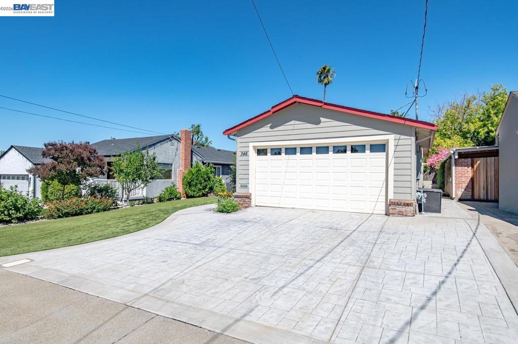 346 Amador Ct
