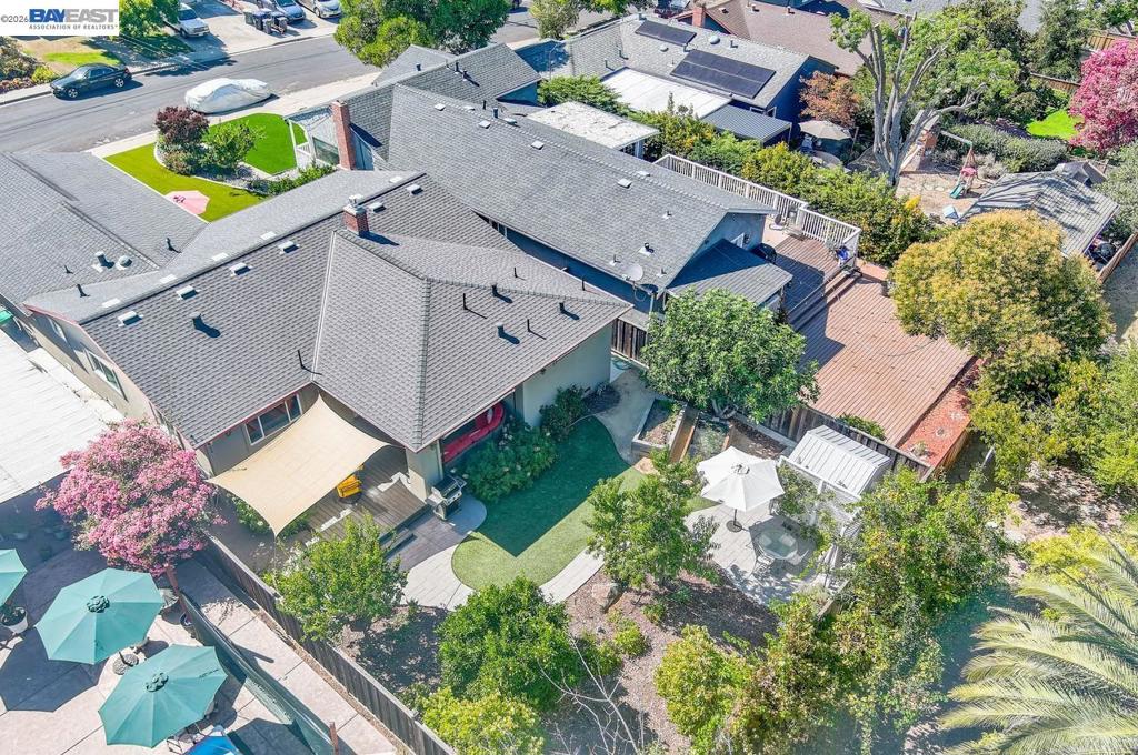 346 Amador Ct