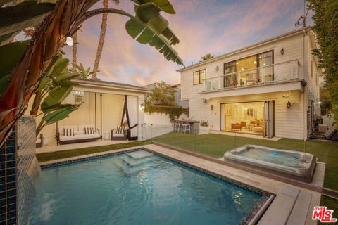 Photo of 6227 W 5th Street, Los Angeles, CA 90048 (MLS # 26856439)