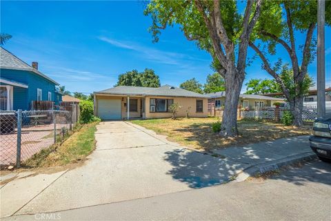 Photo of 13224 11th Street, Chino, CA 91710 (MLS # SB25112470)