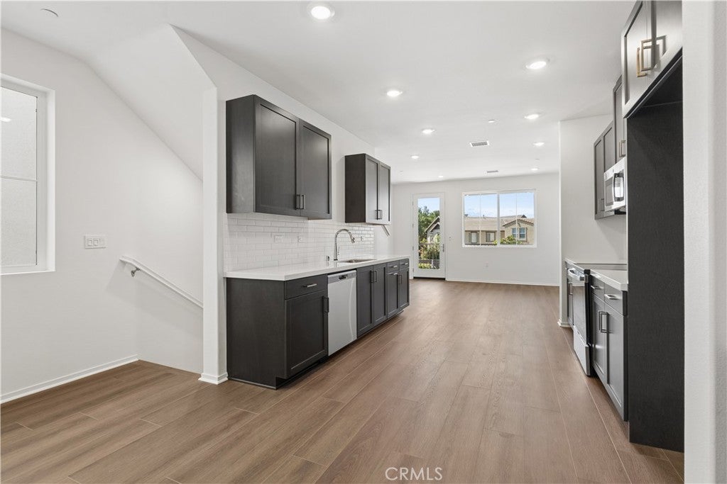 16077 W Preserve Loop