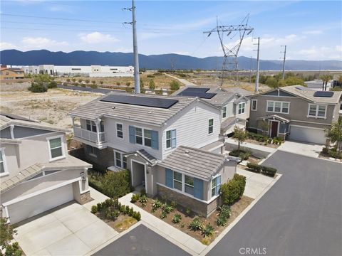 Photo of 16756 Petrus LN, Fontana, CA 92336 (MLS # OC26098669)