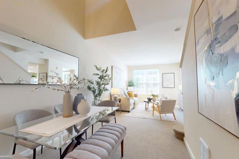 Photo of 108 Bryant Street #30, Mountain View, CA 94041 (MLS # ML82039337)