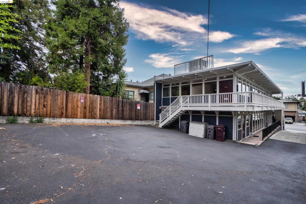 4319 Piedmont Ave