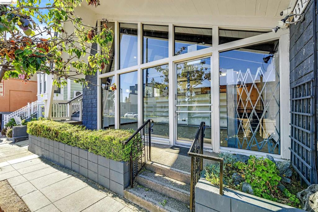 4319 Piedmont Ave