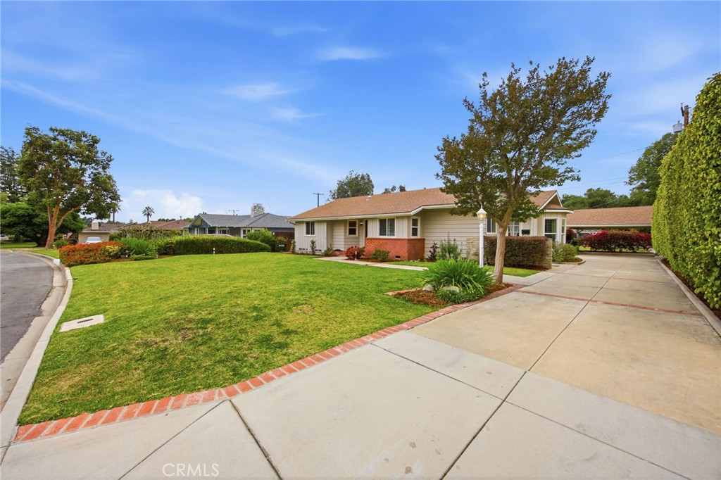 543 Ranch Lane