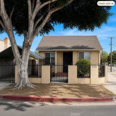 Photo of 1354 W 84th Street, Other, CA 90044 (MLS # CV26115802)