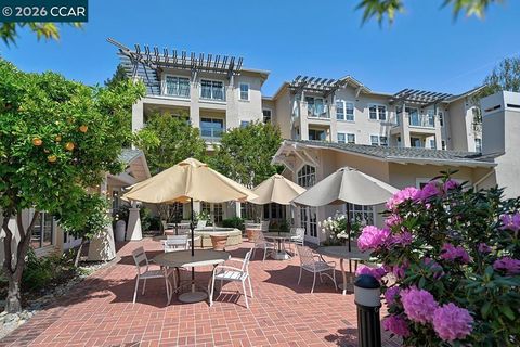 Photo of 1840 Tice Creek Dr #2320, Walnut Creek, CA 94595 (MLS # 41131583)