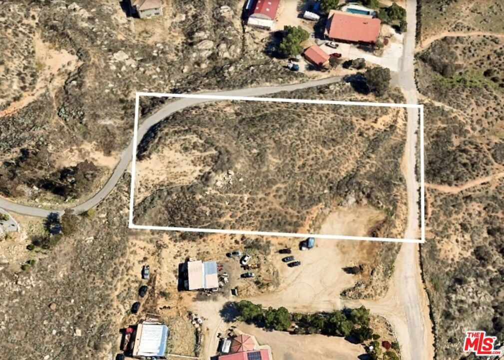 24440 COUNTRY Road