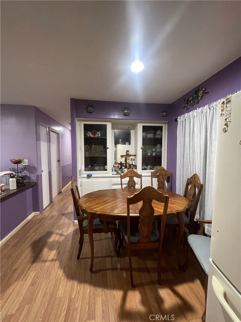 10001 Frontage Road 73