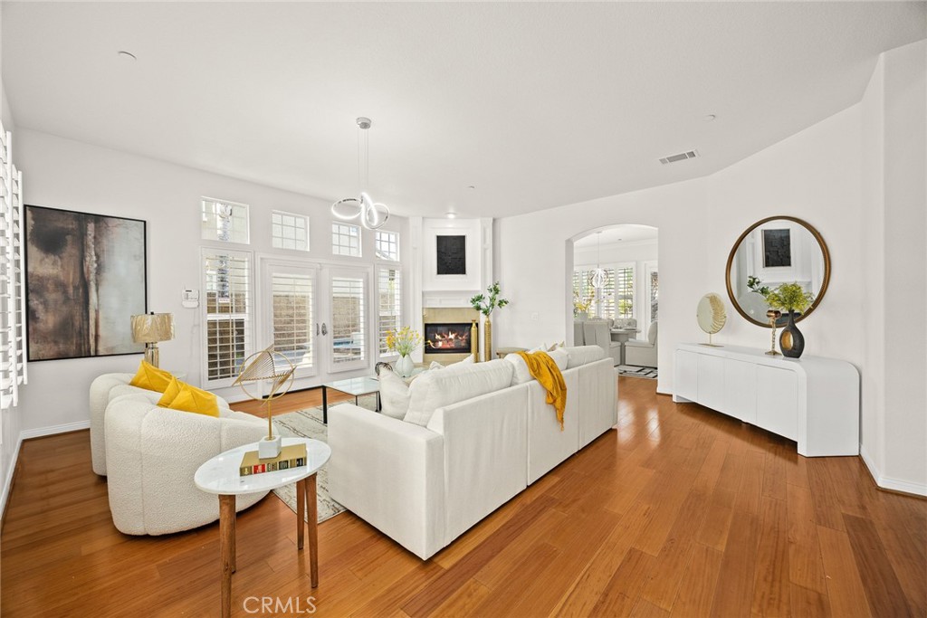 4654 Prospect Lane