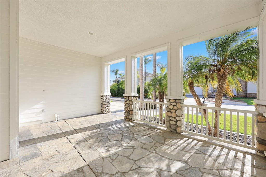 4654 Prospect Lane