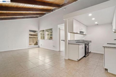 Tiny photo for 8710 8710 Kelley Dr Dr, Stockton, CA 95209 (MLS # 41126321)