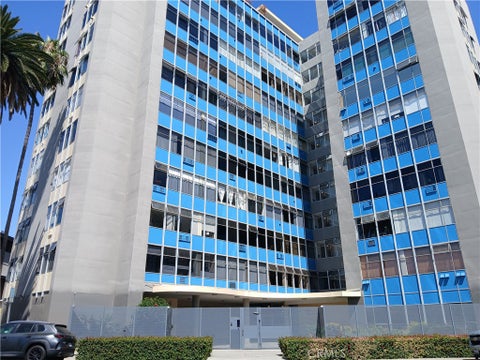 Photo of 100 Atlantic AVE #1103, Long Beach, CA 90802 (MLS # PW26158049)