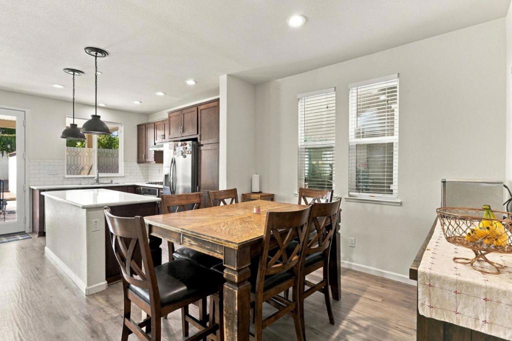 5357 Gramercy Circle