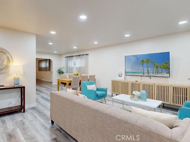 6631 Walton Dr, Huntington Beach CA 92647 - Photo 8