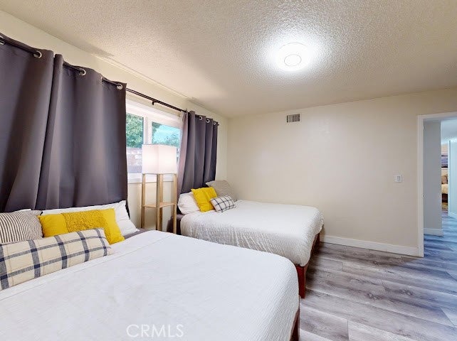 6631 Walton Dr, Huntington Beach CA 92647 - Photo 15