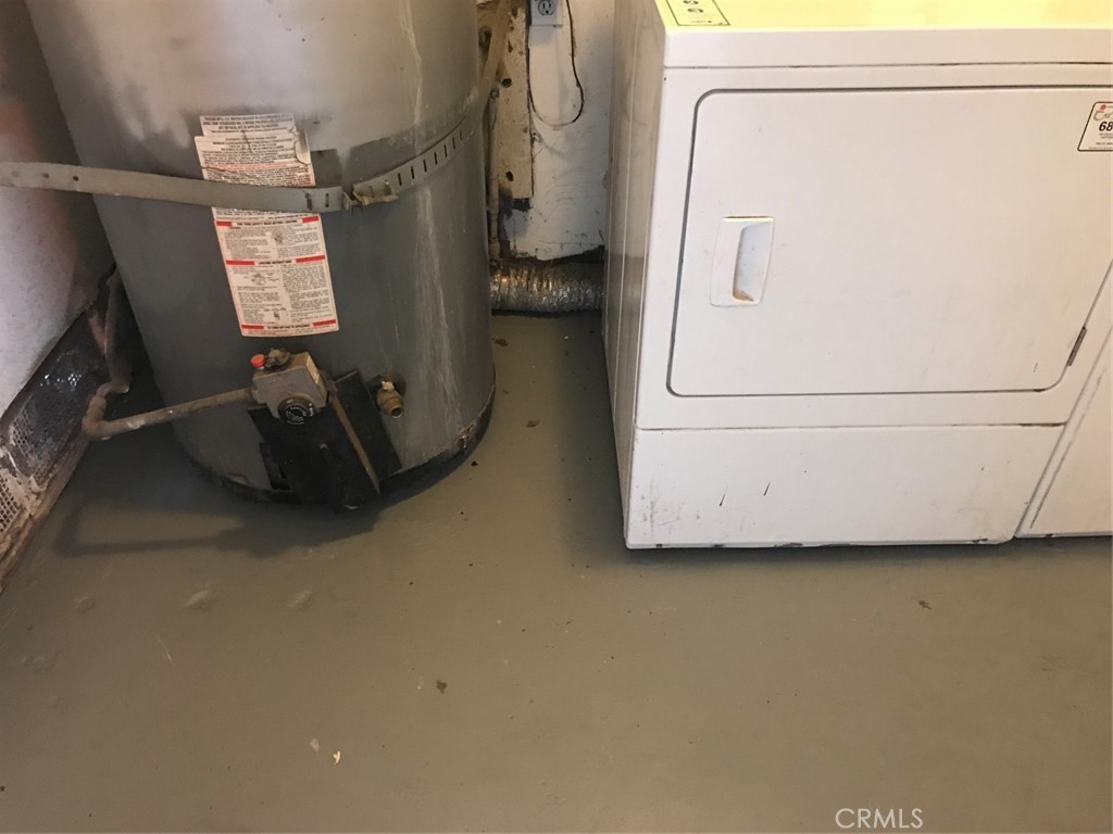 2153 W Brownwood Avenue 3