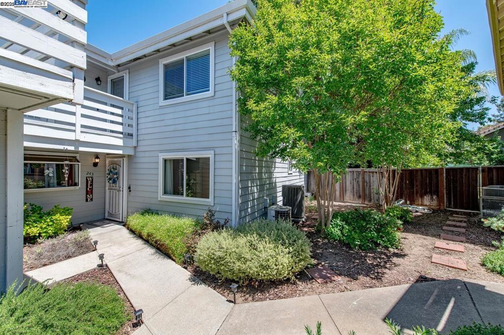 This is it!!! A GORGEOUS, UPDATED, DOWNTOWN, FIRST FLOOR, CORNER UNIT CONDO WITH A SPACIOUS YARD!! MUST SEE THIS AMAZING HOME! This corner unit has a darling patio with a big yard perfect for dining, BBQs and a dog!! The front door opens to an inviting living area with a cozy fireplace open to the gourmet kitchen with granite, stainless Luxury vinyl flooring and newer bath updates, fresh paint, Walk to Historic Downtown, Close to shopping, Schools, Farmer's market, BART, Train, The HOA covers trash and water. 1 car attached garage and plenty of storage space!!