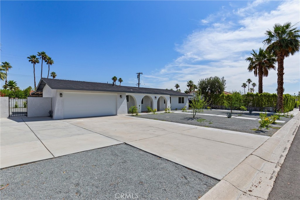 2852 E San Angelo Road