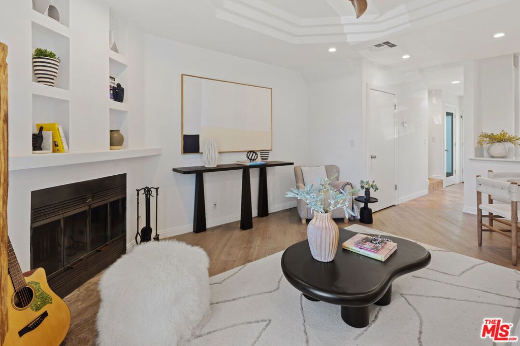 Photo of 2500 Abbot Kinney Boulevard #7, Venice, CA 90291 (MLS # 26638713)