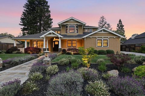 Photo of 633 Giralda Drive, Los Altos, CA 94024 (MLS # ML82041268)