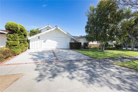 10641 La Dona Drive Garden Grove CA 92840