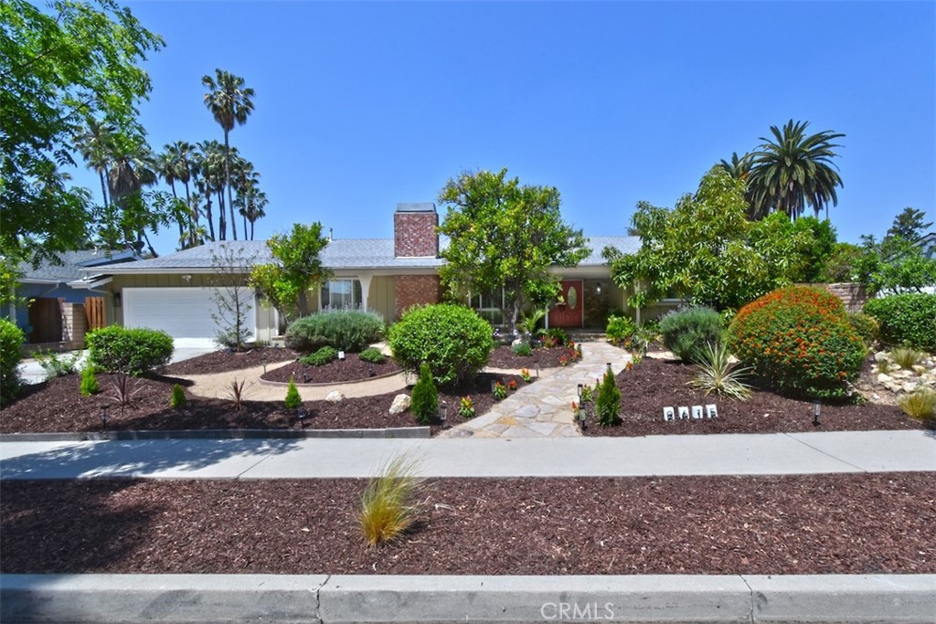 Properties 1 9615 Donna Avenue