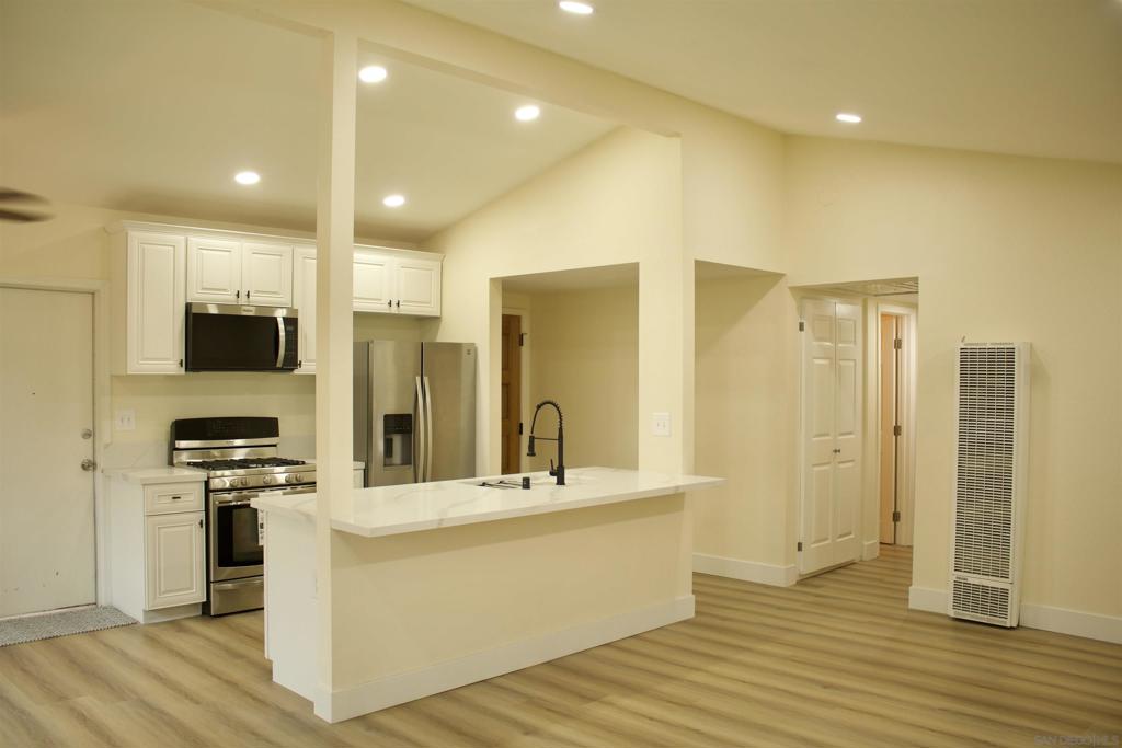 4956 Ocean View Blvd