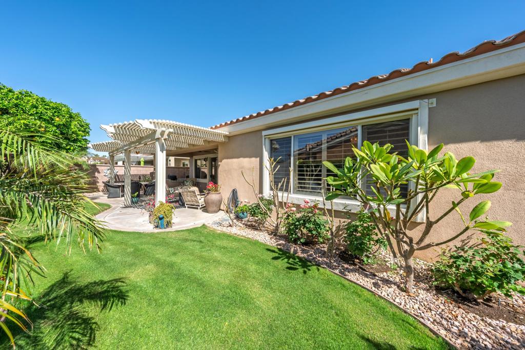 35877 Rosemont Drive