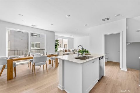 Photo of 9423 1/2 N Sepulveda Blvd. Blvd #3, North Hills, CA 91343 (MLS # SR25252342)